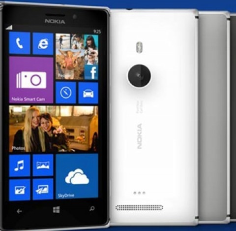 Nokia Lumia 925 at Rs 33,999