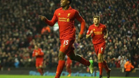 Liverpool pips United to the reach the top of the league table