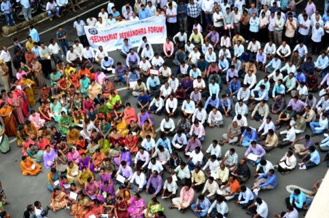 Protests continue in Andhra Pradesh