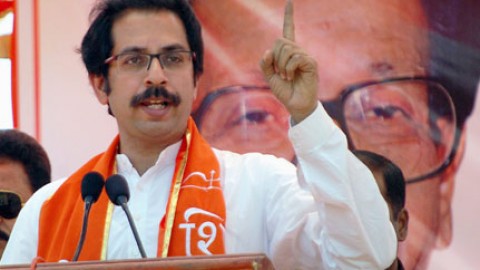 Uddhav Thackeray offers resignation to Sena cadre
