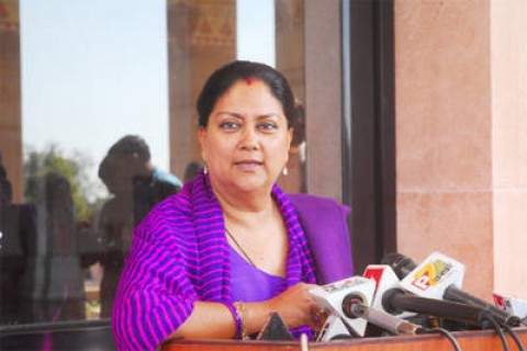 Vasundhra Raje favourite to replace Gehlot in Rajasthan