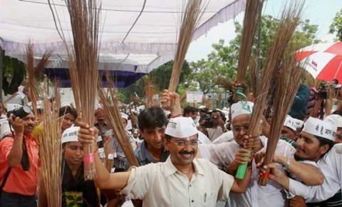 Will AAP take support from Congress to form Delhi govt?
