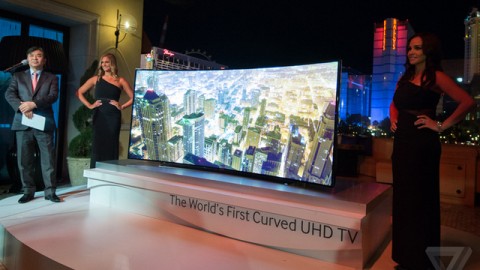 Samsung unveils 105-inch curved Ultra HD TV