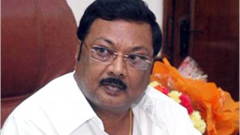 DMK suspends MK Alagiri