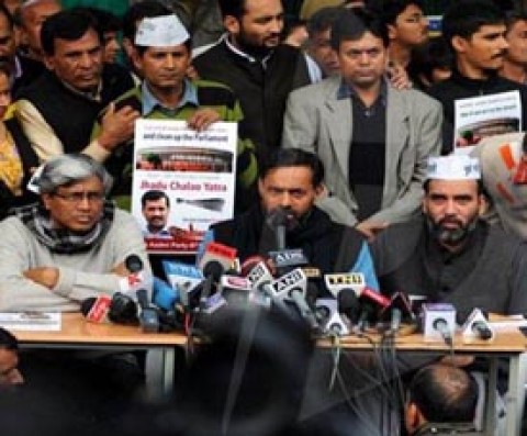 AAP releases first list of candidates for 2014 Lok Sabha Polls
