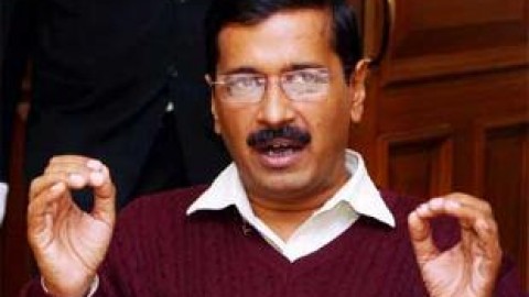 Arvind Kejriwal firms on Jan Lokpal; loses majority in the assembly