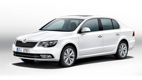 Skoda launches Superb facelift at Rs 18.87 lakh