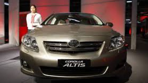Toyota unveils new Corolla Altis