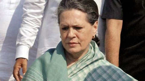 Sonia Gandhi says TRS betrays Congress