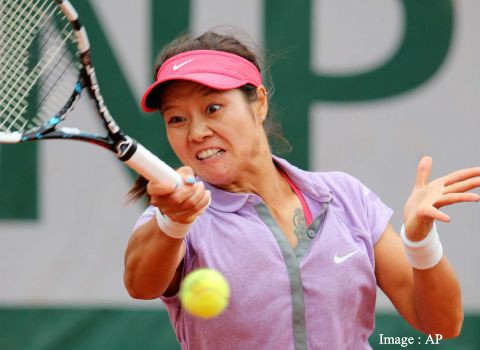Li Na loses in the first round at French Open