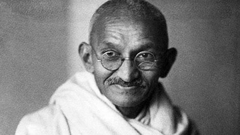 Mahatma Gandhi’s three explosive letters up for auction in UK