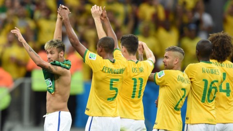 Brazil sets up second round clash with Chile