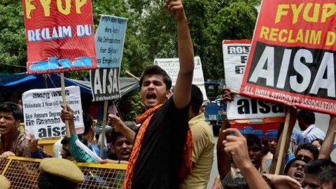 Students suffer as the row over FYUP at Delhi University escalates