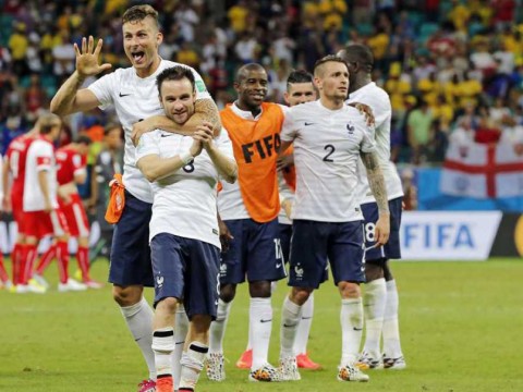 France wins comfortably in a goal fest
