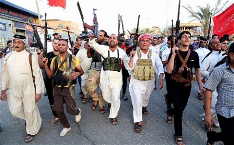 Iraq Crisis: Pressure over Maliki increases as Sunni militants captured more towns in Iraq