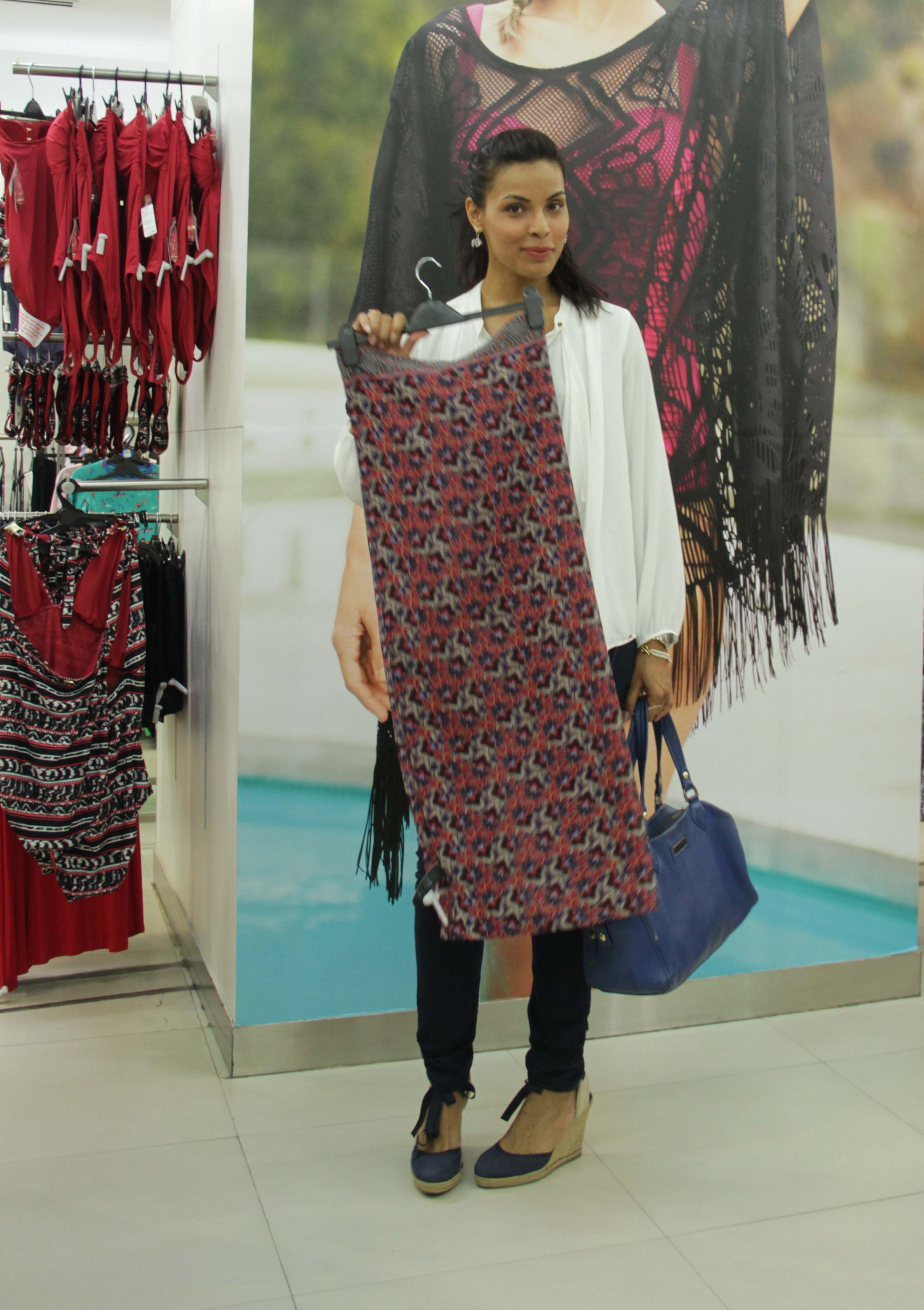 Showstopper Deepti Gujaral at the 'Femina Festive Showcase 2014' Gurgaon Summer Fashion Show.3
