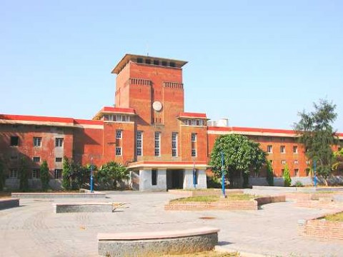 UGC asks DU to end 4-year Under-Graduation course