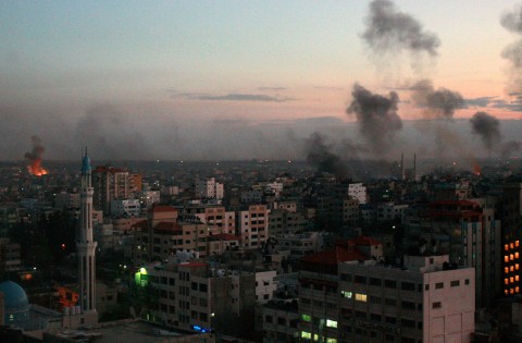 Bombings continue even as 150 people killed in Gaza