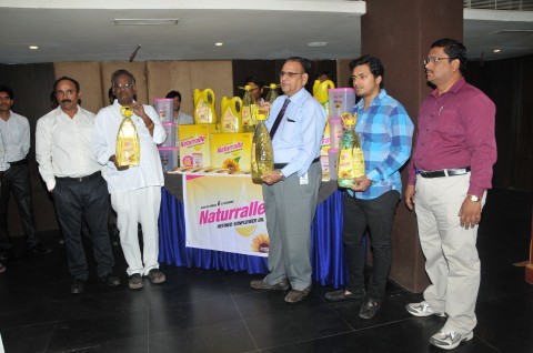 Naturralle Refined Sunflower Oil launches 5 Litre Jar in Nellore