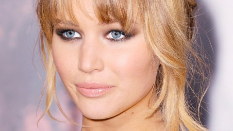 Apple iCloud Hacked and leaked private photos of Jennifer Lawrence and hundreds of other celebrities on Internet