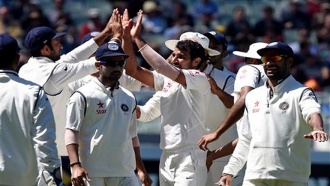 Australia take upperhand after a dismal show from India