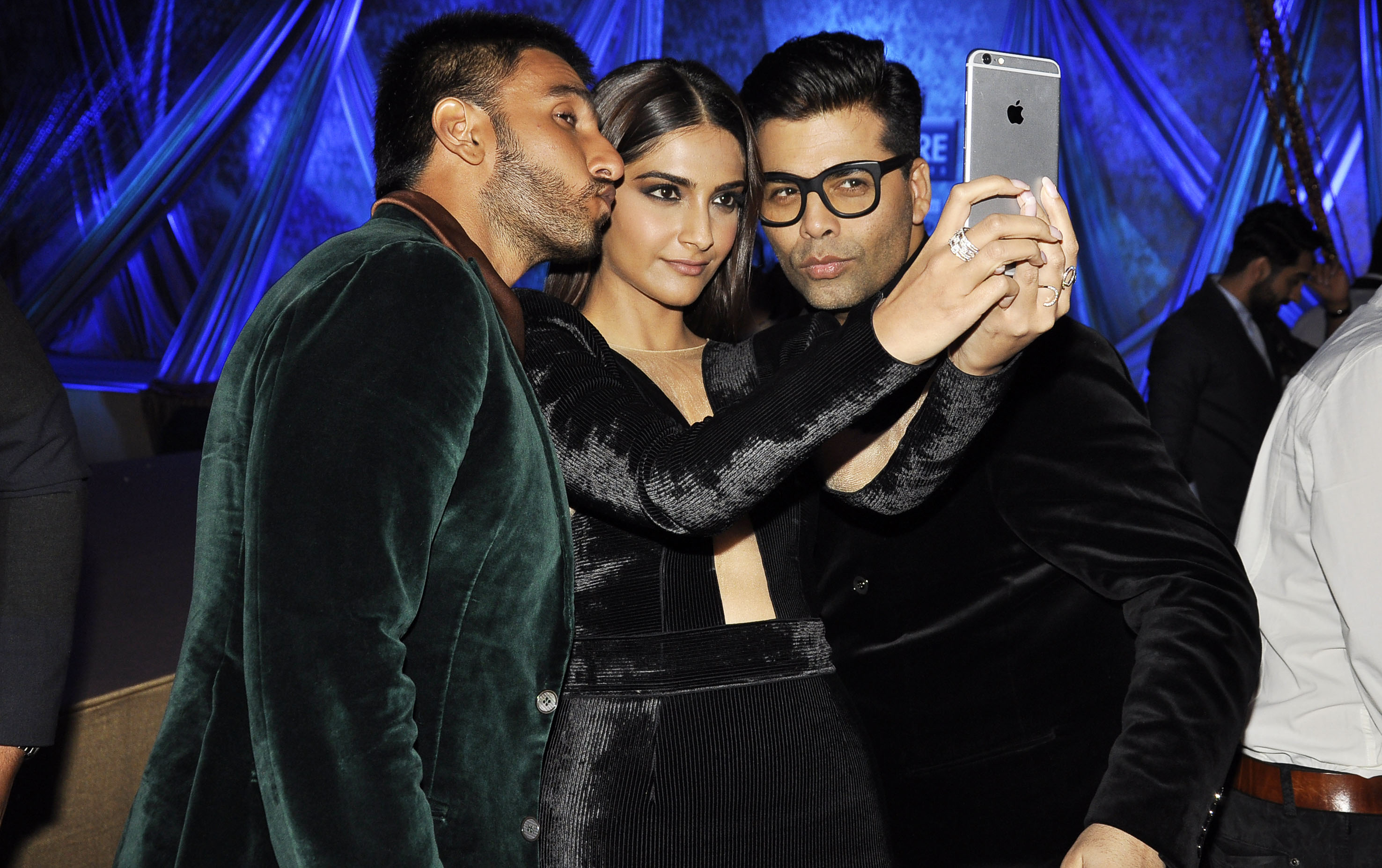 Ranveer Singh, Sonam Kapoor & Karan Johar in selfie mode at '61st Britannia Filmfare Awards 2015' Pre-Awards Party at JW Marriott Mumbai Sahar.