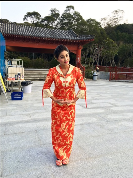 Hina khan kimono look