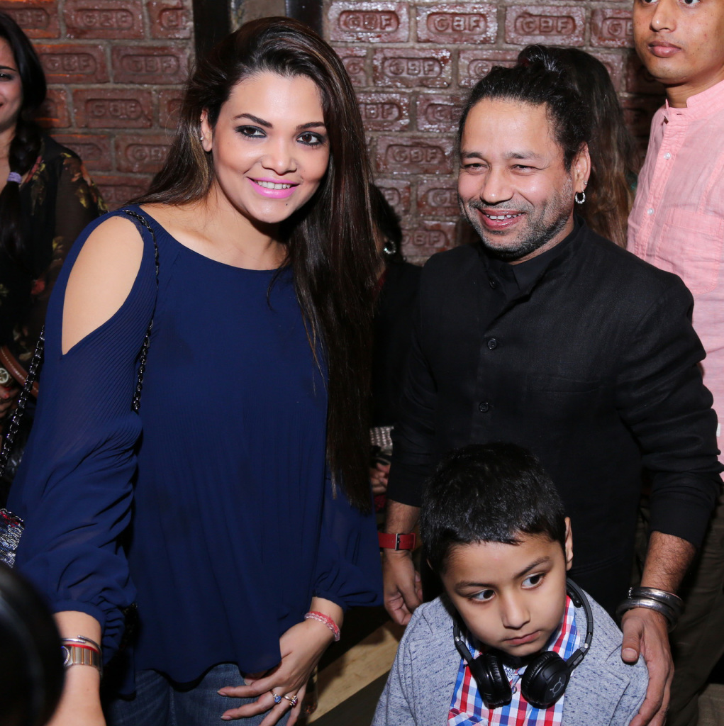 Kailash Kher and Pooja Tiwari