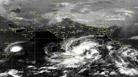 Cyclone alerts issued for TN and AP where heavy rainfall persists