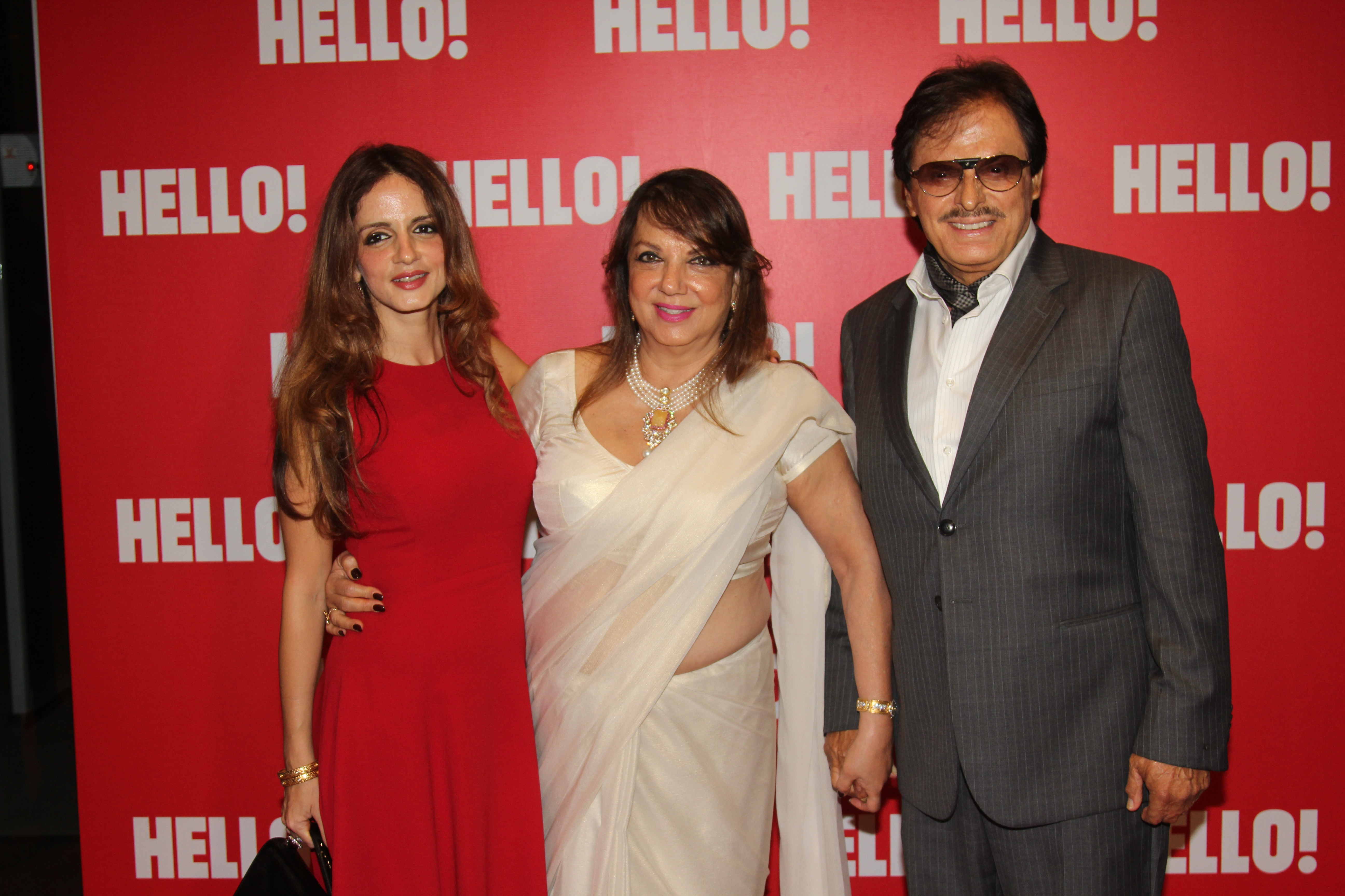 Sussane, Zarine & Sanjay Khan at the unveiling of Hello! Magazine's first limited edition coffee table book 'Iconic Jewels of India'