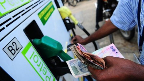 PriceHike: Petrol goes up by 5 paise, while diesel soars by Rs. 1.26 per litre