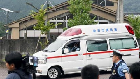 Knife attack- several dead due to repeated stabbing in a bizarre incident in Japan