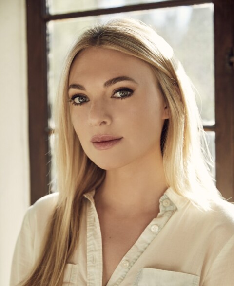 Tess Gunty wins the National Book Award for ‘The Rabbit Hutch’