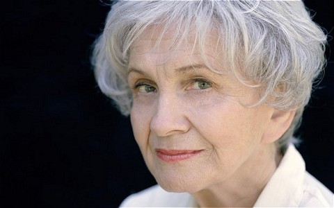 Alice Munro Wins Nobel Prize in Literature