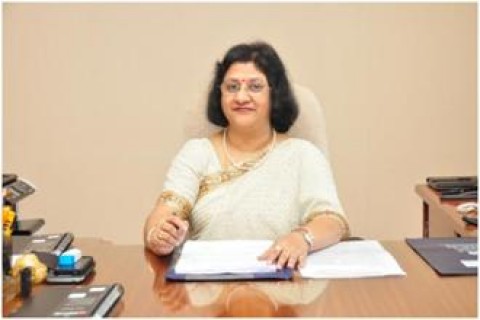 Arundhati Bhattacharya becomes first woman chief of SBI