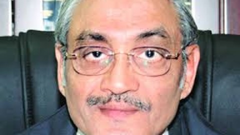 Justice Swatanter Kumar skips office as the intern moves SC