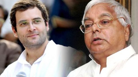 Rahul finally shakes hand with Lalu