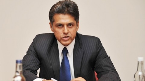 Manish Tewari apologises to Nitin Gadkari for taking his name in Adarsh scam