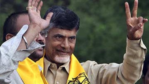 Congress heading towards decimation in Seemandhra