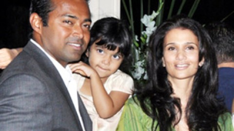 Now Rhea Pillai files complaint against Leander Paes