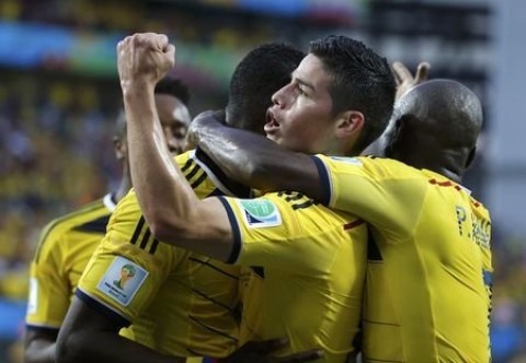Colombia beats Japan, tops Group C