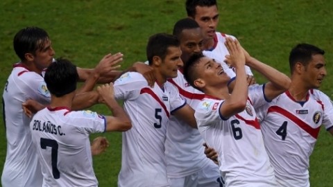 Costa Rica sets up first big upset of the tournament