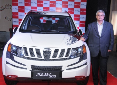 Mahindra launches XUV500 Sportz at Rs 13.68 lakh