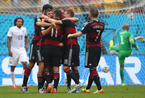 USA goes through alongside Germany