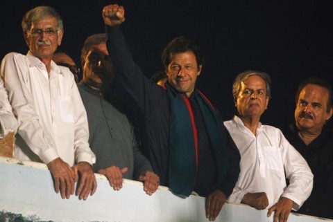 Political crisis in Pakistan continues