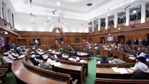 After Sheila 2 more Congress MLA wants BJP’s govt in Delhi