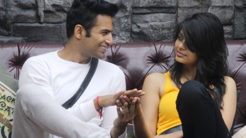 Love Is In the Air For Sonali And Upen