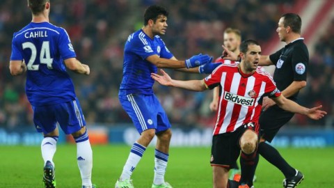 Chelsea’s winning run gets halted; United win three on trot