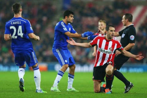 Chelsea’s winning run gets halted; United win three on trot