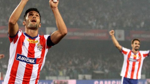 Kolkata managed to stop Pune Raid